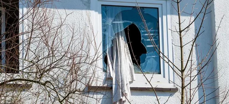 Storm Window Installation Contractors in Citrus Park, FL